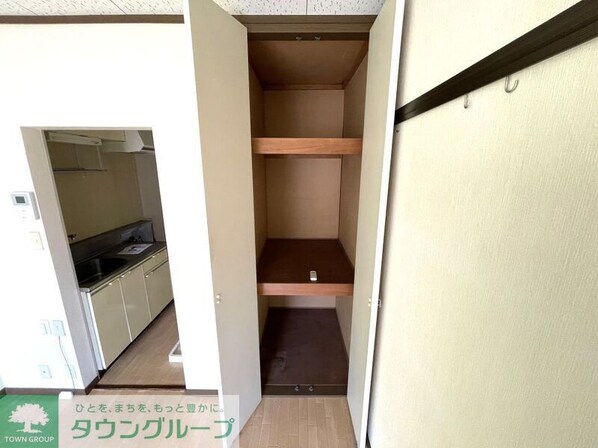 メゾン・カルガの物件内観写真